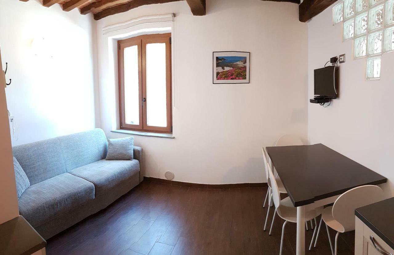 B&B Capo Pero Rio Marina Bagian luar foto